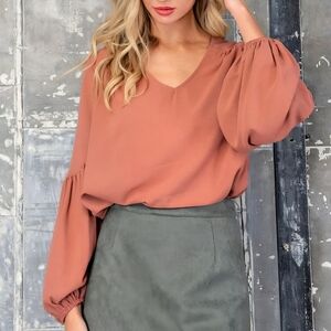 Vine & Love | Blush Billow Sleeve Blouse